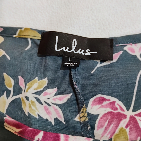 Lulu's Floral Blouse in Pink and Green - Picture 2 of 7
